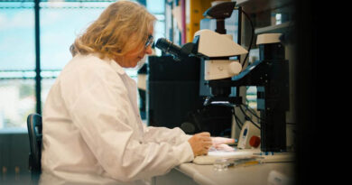 Trade And Biosecurity Pioneer Named Bayer Horticulture Researcher Of The Year