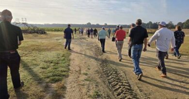 WSSA and NAICC Provide On-Farm Learning for Agency Representatives