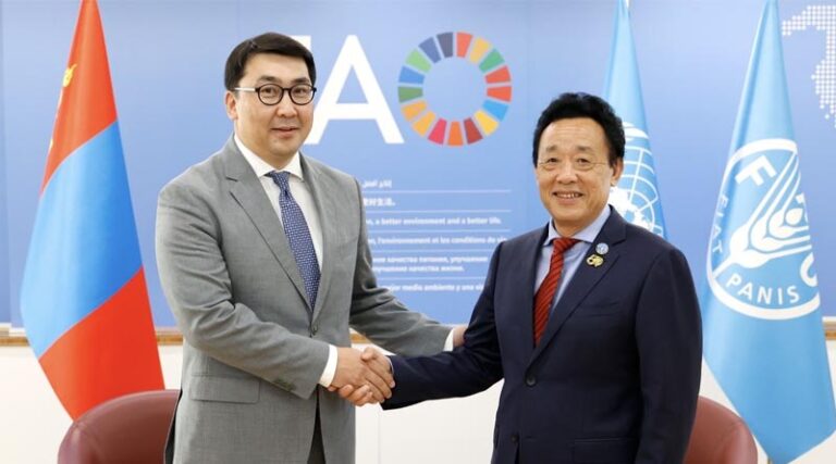 Bilateral meeting with H.E. Jambaltseren Tumur-Uya, State Secretary in the Ministry of Food, Agriculture and Light Industry of Mongolia