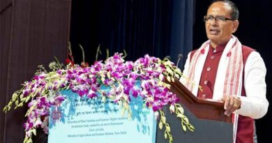 Union Agriculture Minister Mr. Shivraj Singh Chouhan presents ‘Plant Genome Saviour Awards’ to farmers in New Delhi
