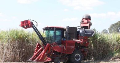 Team Of Austofts Bring Cane In On Time For Burdekin Region Operation Despite Early Season Challenges