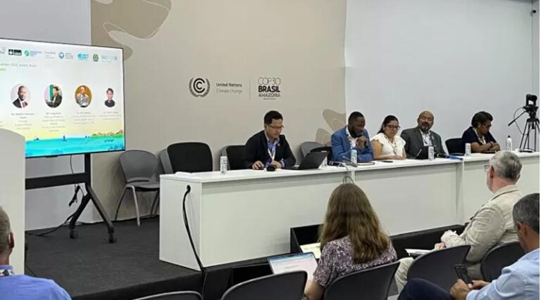 Making Aquatic Foods Count at Climate COPs