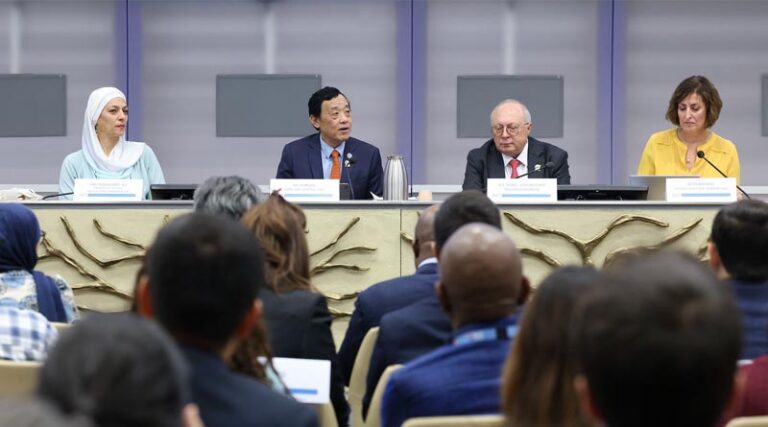 Healthy soils at the heart of more resilient and greener cities: FAO marks World Soil Day 2025 in Rome