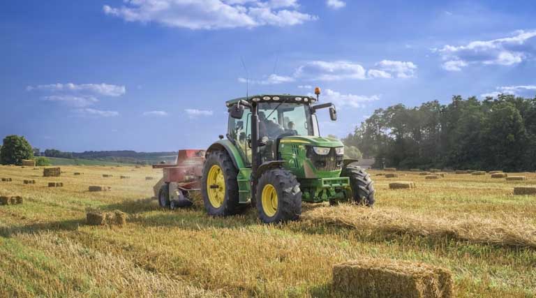 Italian Tractor Sales Grow 13.7% in 2025, Signalling Agricultural Machinery Market Recovery