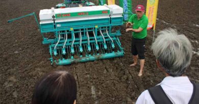 Innovative Direct Seeded Rice Tech Debuts in Vietnam
