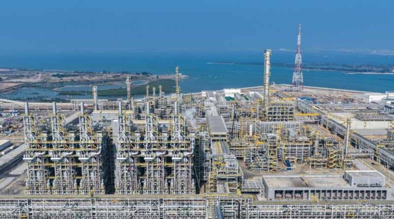 Start-Up of the steam cracker at BASF’s Verbund site in Zhanjiang, China