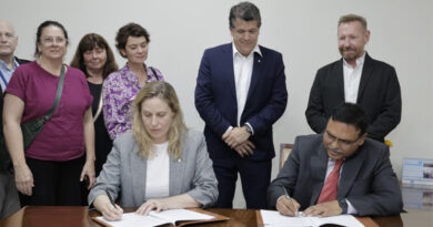 India to Host IDF World Dairy Summit 2027 in Mumbai Following NDDB–IDF Agreement India to Host IDF World Dairy Summit 2027 in Mumbai Following NDDB–IDF Agreement