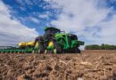 John Deere Introduces New 8R and 8RX Tractors With up to 540 Horsepower for Greater Productivity and Performance John Deere Introduces New 8R and 8RX Tractors With up to 540 Horsepower for Greater Productivity and Performance