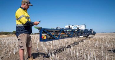 Tireless Robot Joe Takes The Pressure Off Summer Weed Spraying Tireless Robot Joe Takes The Pressure Off Summer Weed Spraying