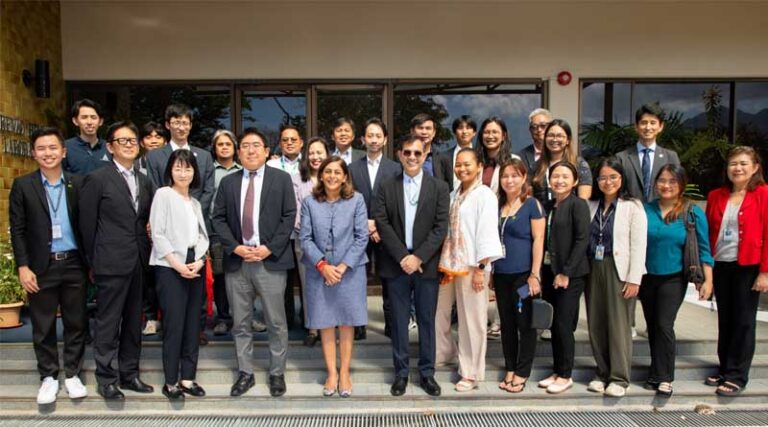 Japan and IRRI Advance low-Carbon Rice Systems Through Upgraded GHG Measurement Facility