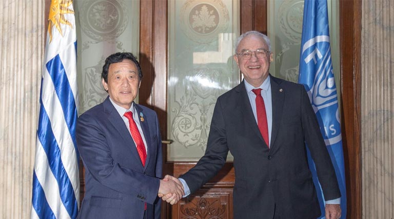 Bilateral Meeting with H.E. Mario Lubetkin, Minister for Foreign Affairs of the Eastern Republic of Uruguay