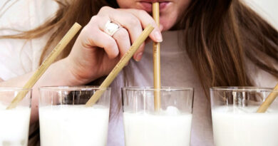 A1 vs A2 Milk: Science, Genetics, Health Debate and What It Means for Consumers