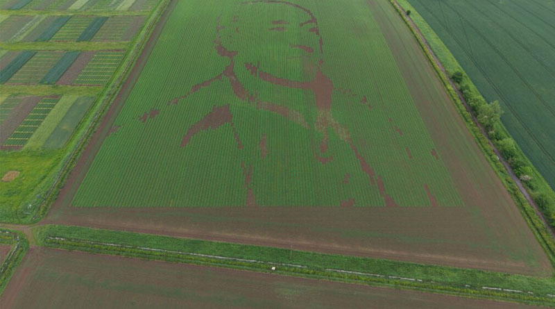 Head-to-head: Hutton Creates Two Field-sized Portraits To Mark Tercentenary Of Namesake’s Birth