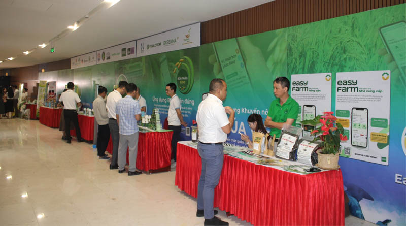 ‘Fertilize Right' Forum Showcases Progress In Efforts To Boost Yields And Lower Emissions In Vietnam’s Red River Delta