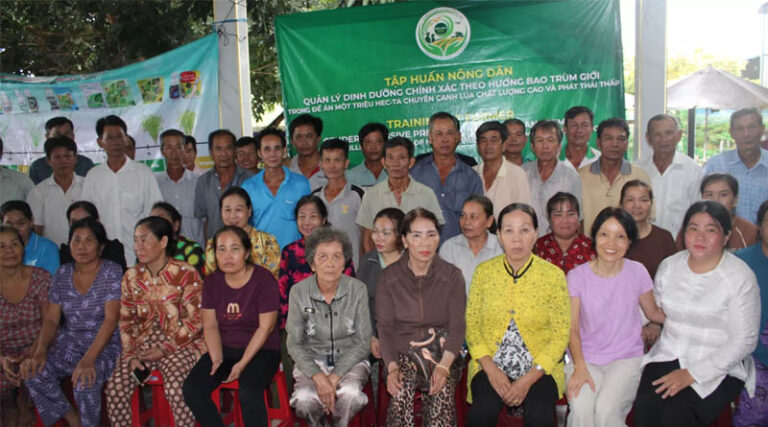 CIP and IRRI Promote Inclusive Precision Nutrient Management in the Mekong Delta