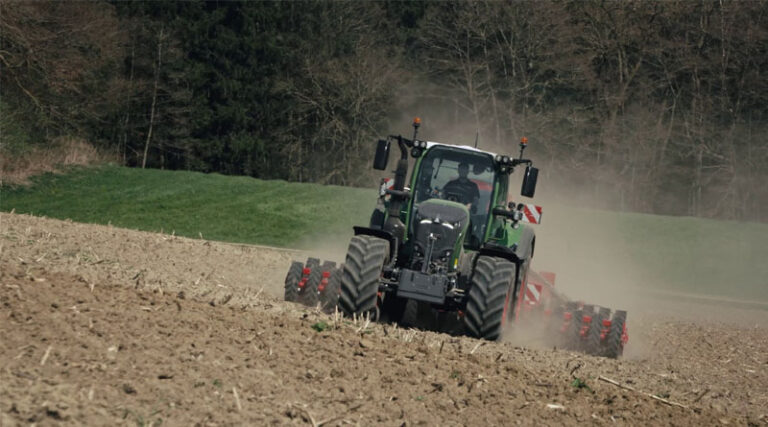 Fendt 700 Vario Gen7.1 — Record-Breaking DLG PowerMix Fuel Efficiency