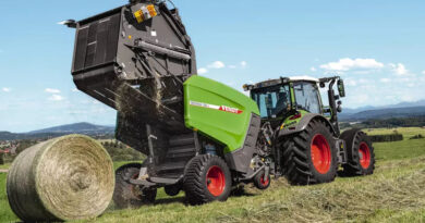 Fendt Rotana V Baler — Variable Chamber Round Baling from 0.70 m to 1.80 m