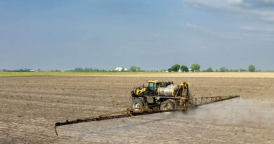Glyphosate Ban Could Cost Illinois Farmers $300M-$600M Per Year