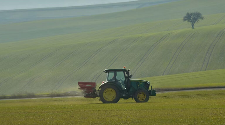 EPA Settlement Sets April 2027 Deadline to Decide Fate of Five Neonicotinoid Insecticides