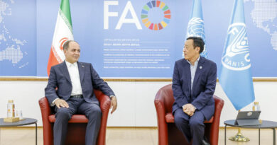 Bilateral meeting with H.E. Gholamreza Nouri Ghezeljeh, Minister for Agriculture Jahad of the Islamic Republic of Iran Bilateral meeting with H.E. Gholamreza Nouri Ghezeljeh, Minister for Agriculture Jahad of the Islamic Republic of Iran