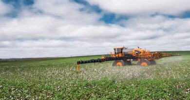 EU Parliament Stalls on Pesticide Approval Overhaul as Protests and Lobbying Claims Mount