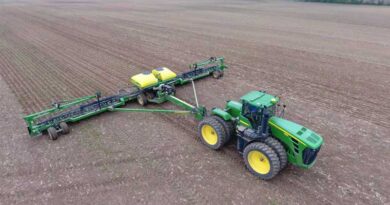 US Regulators Open Public Inquiry Into Farm Equipment Market Practices