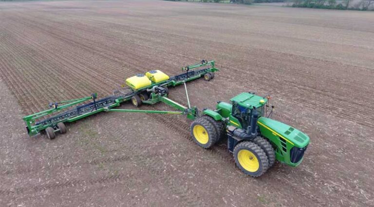 US Regulators Open Public Inquiry Into Farm Equipment Market Practices